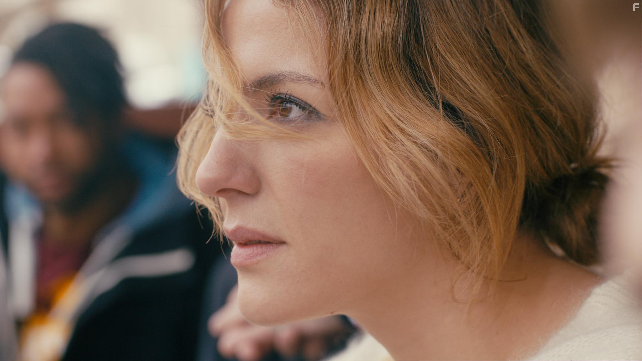 Monia Chokri in Compte tes blessures (2016)