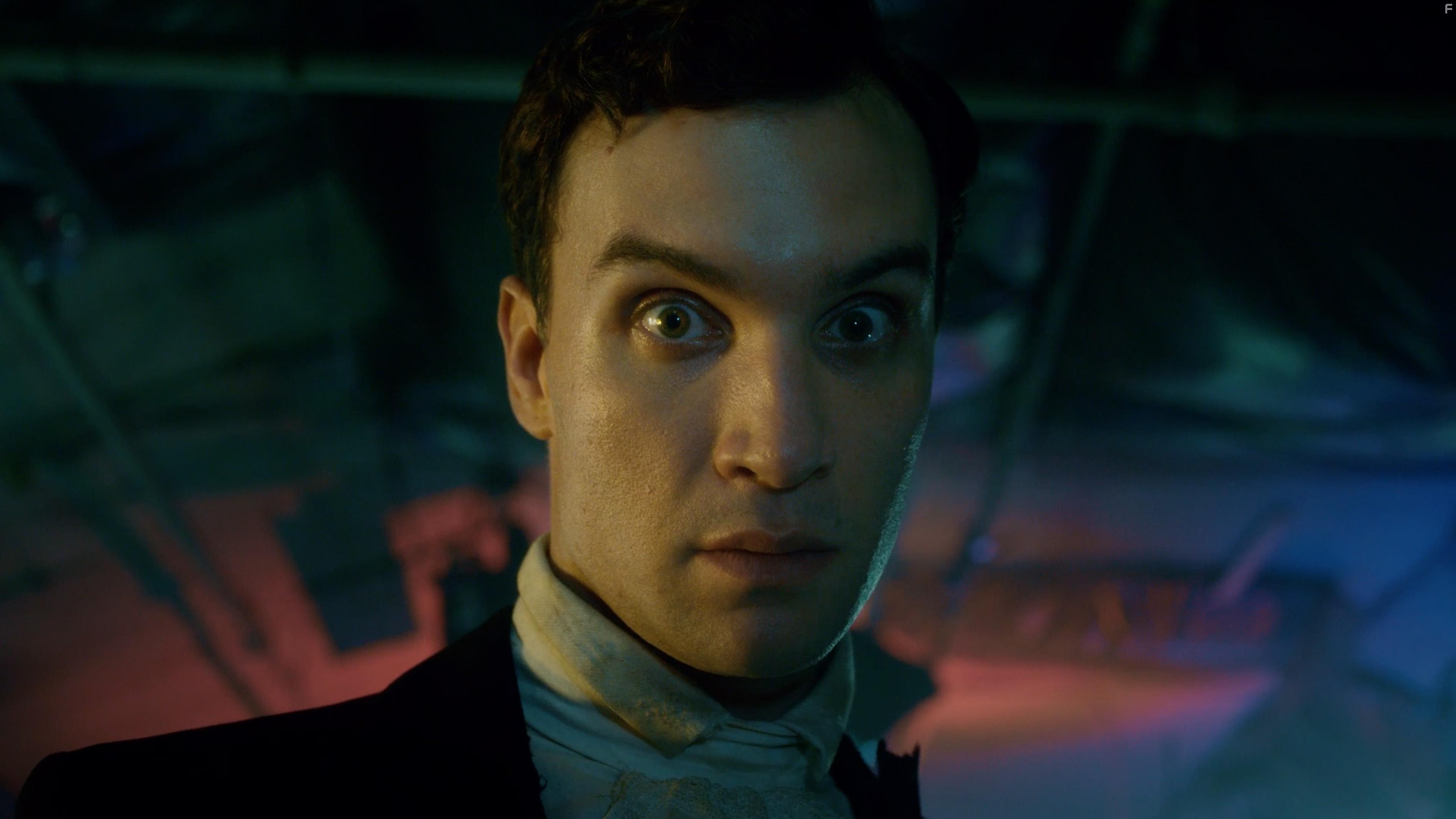 Ari Millen in Darken (2017)