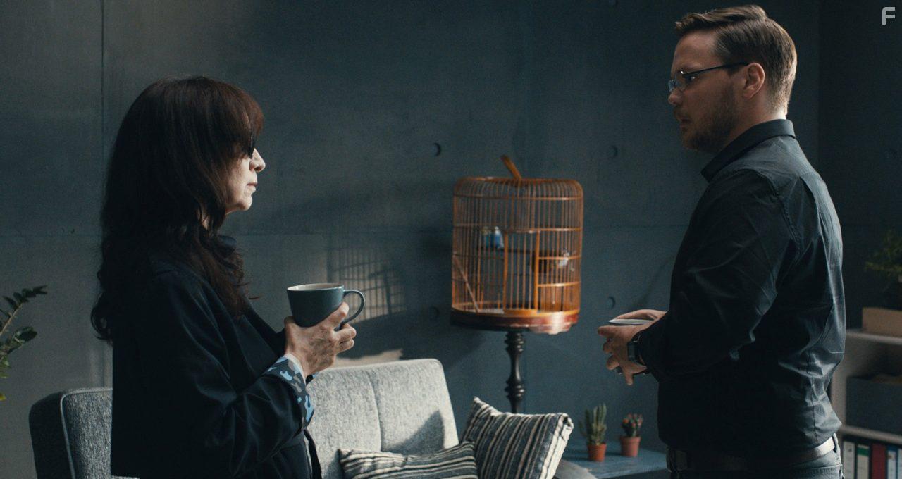 Amanda Plummer and Adam Ild Rohweder in A Young Man with High Potential (2018)