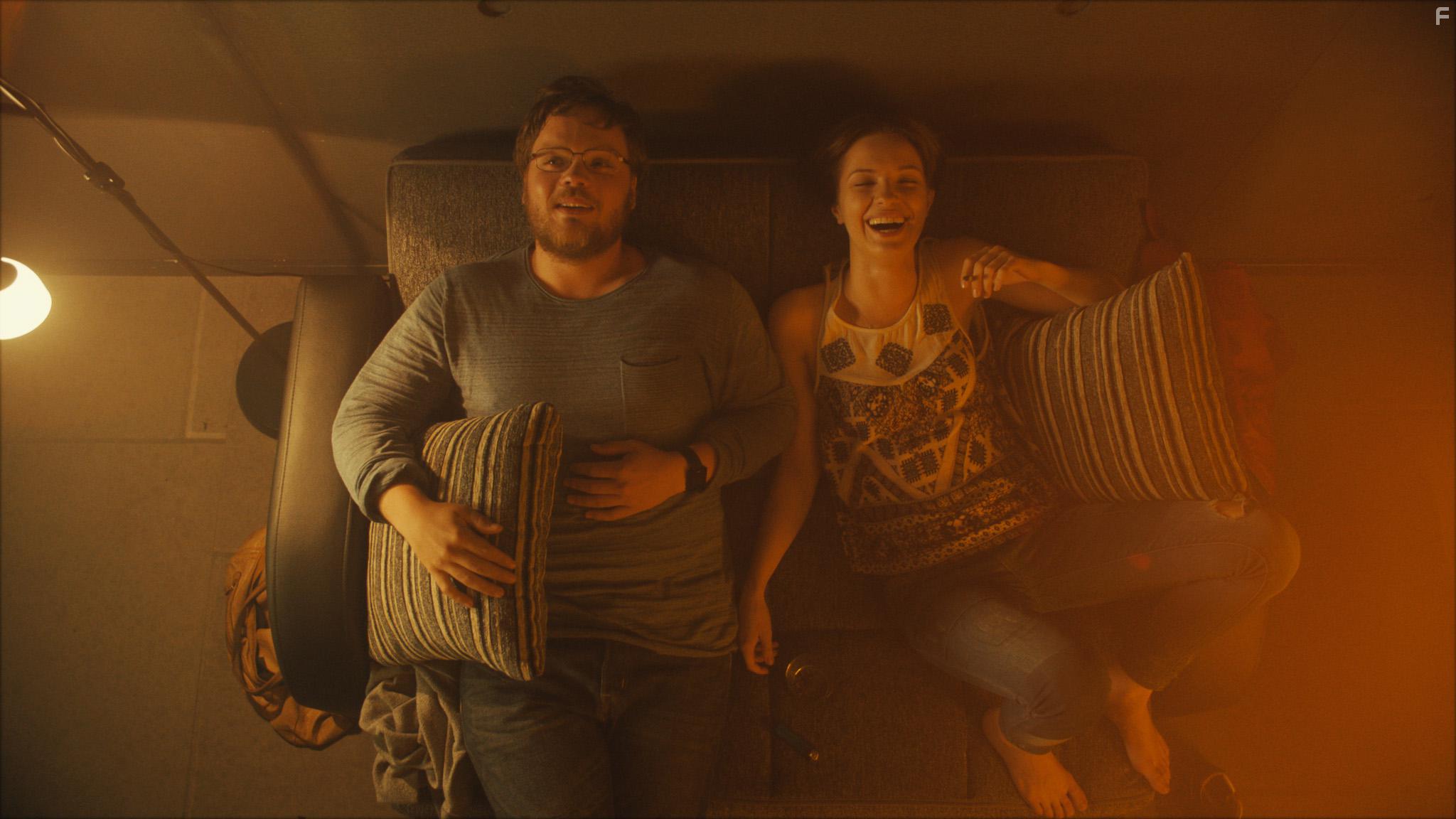 Adam Ild Rohweder and Paulina Galazka in A Young Man with High Potential (2018)