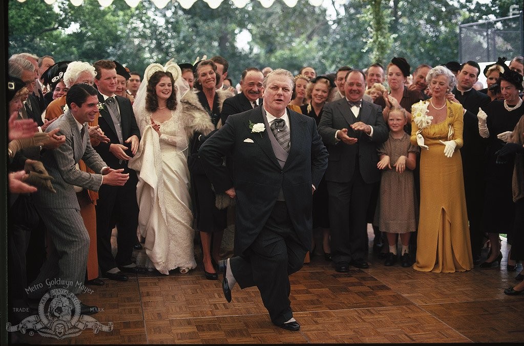 Charles Durning in Тайны исповеди (1981)