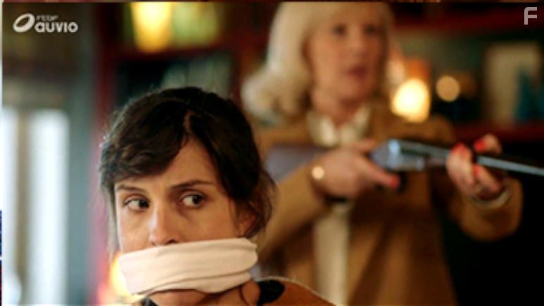 Flore Bonaventura in Les Ombres de Lisieux (2019)