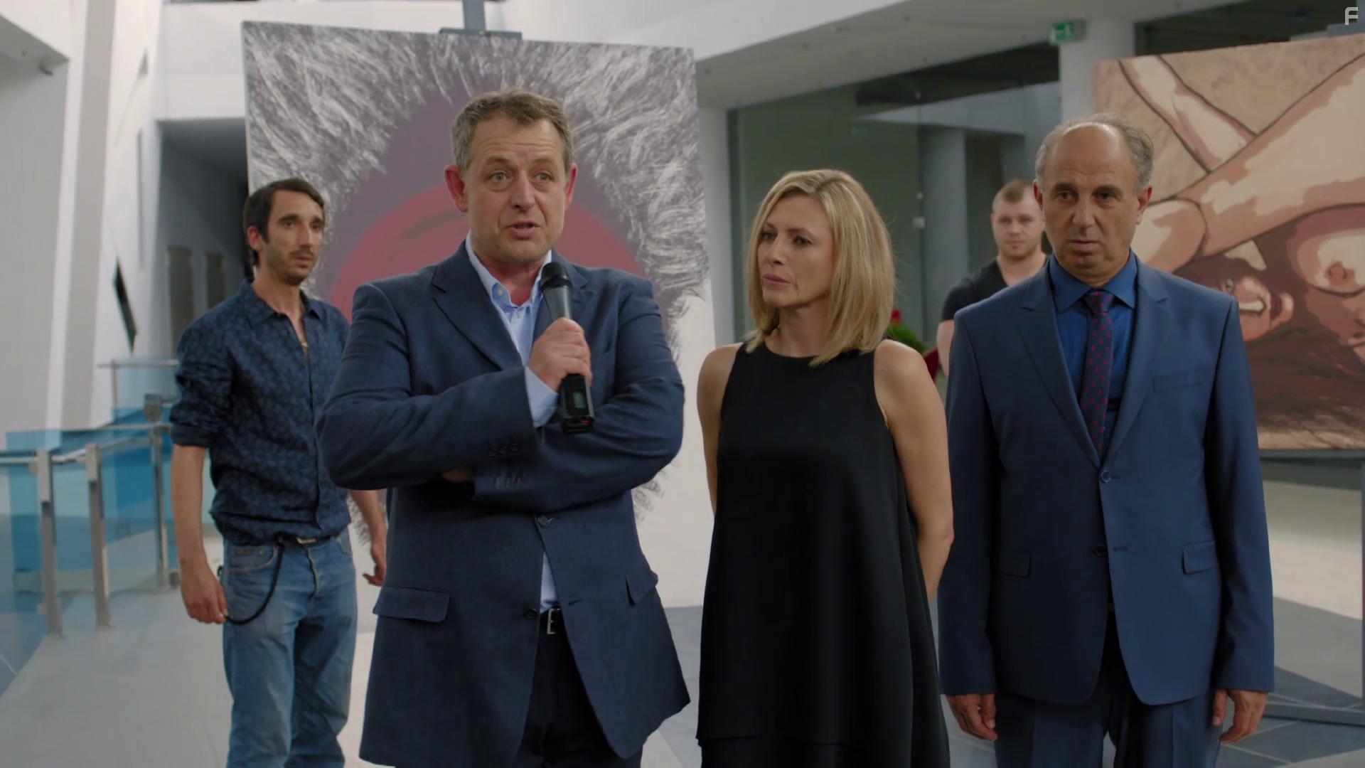 Mihail Bilalov and Lilia Marvilya in Liaisons (2015)