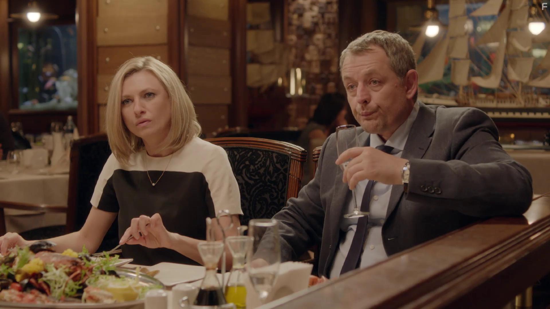 Mihail Bilalov and Lilia Marvilya in Liaisons (2015)