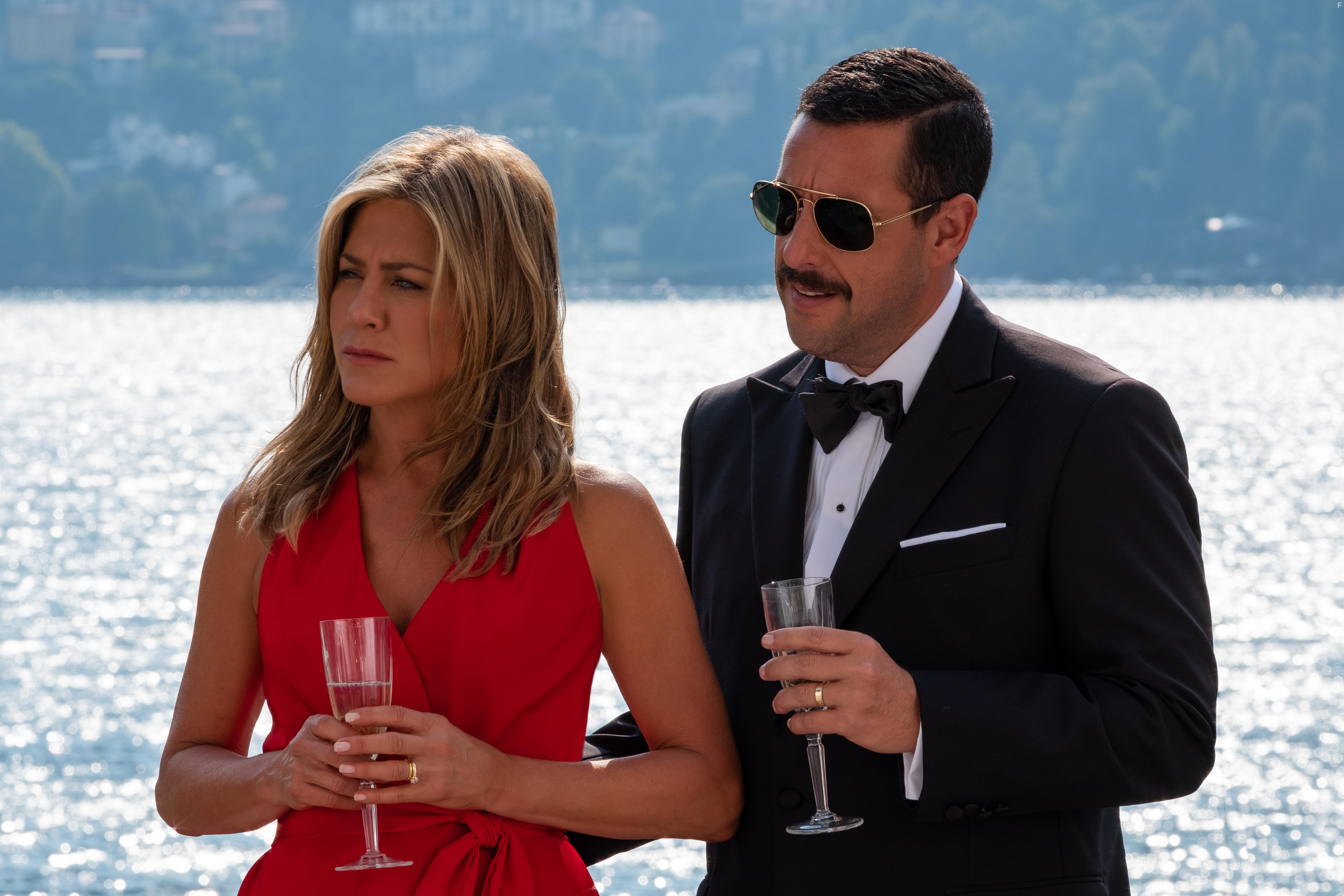 Jennifer Aniston and Adam Sandler in IMDb on the Scene - Interviews: Murder Mystery (2019)
