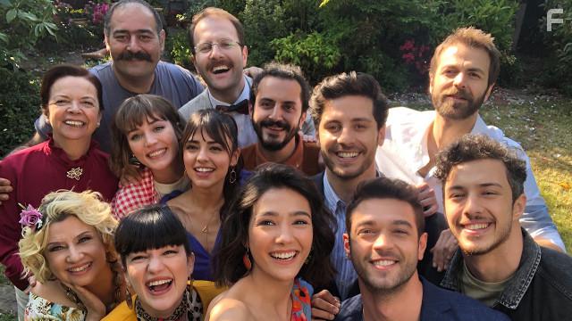 Furkan Andic and Aybke Pusat in Her Yerde Sen (2019)