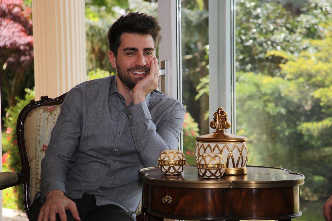 Caglar Ertugrul in Afili Ask (2019)