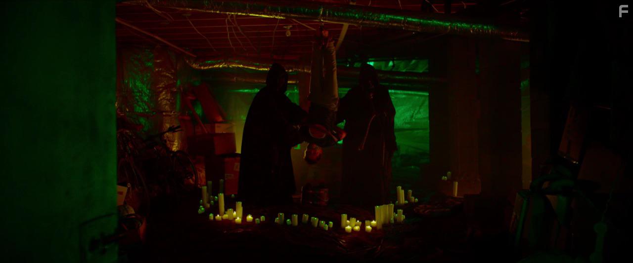 Bailey Campbell, Manny Sandow, Luna Devika, and Victoria Graham in The Night Sitter (2018)