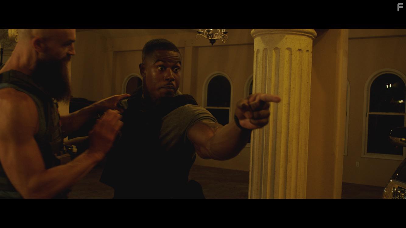 Paul Duke and Simeon Panda in Chase (2019)