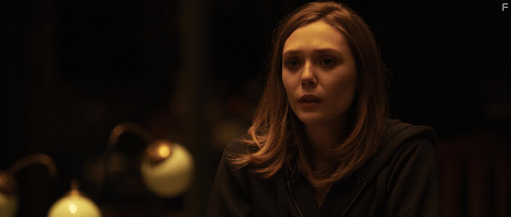 Elizabeth Olsen in Red Lights (2012)