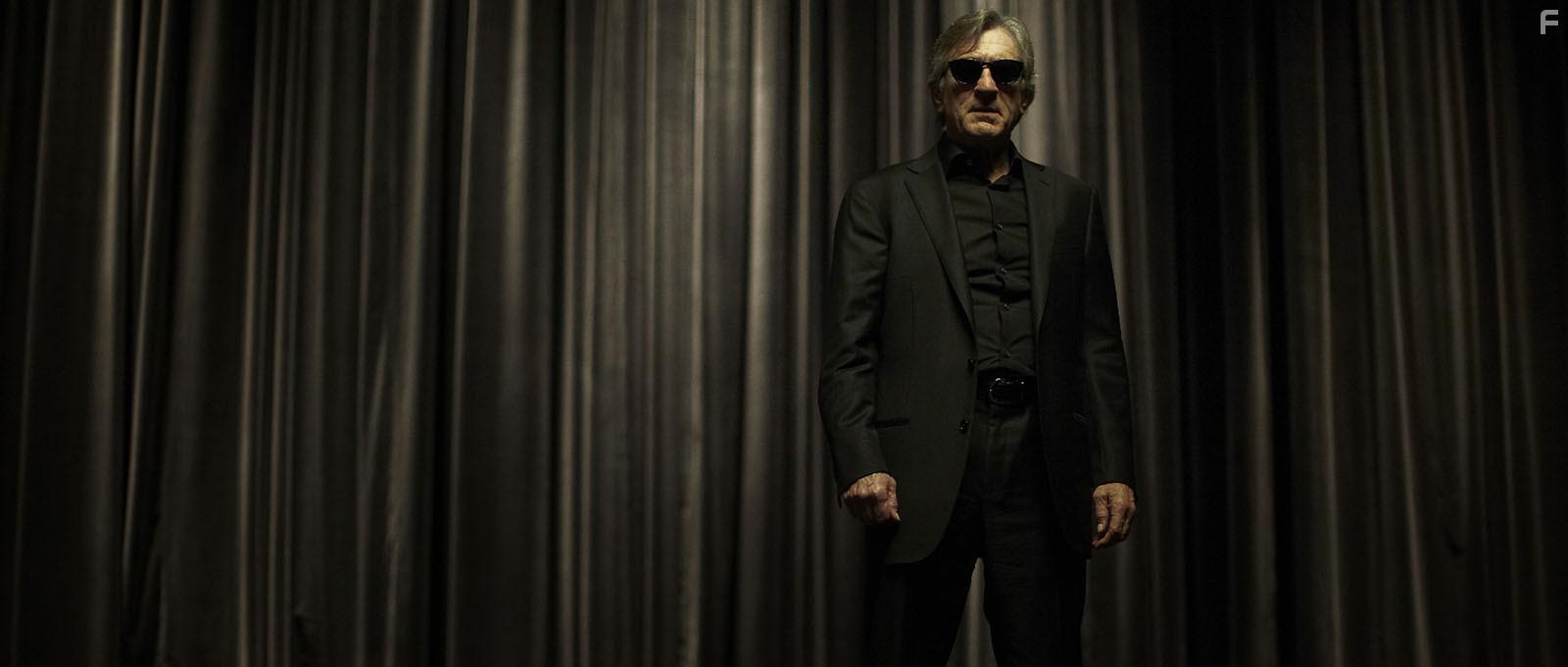 Robert De Niro in Red Lights (2012)