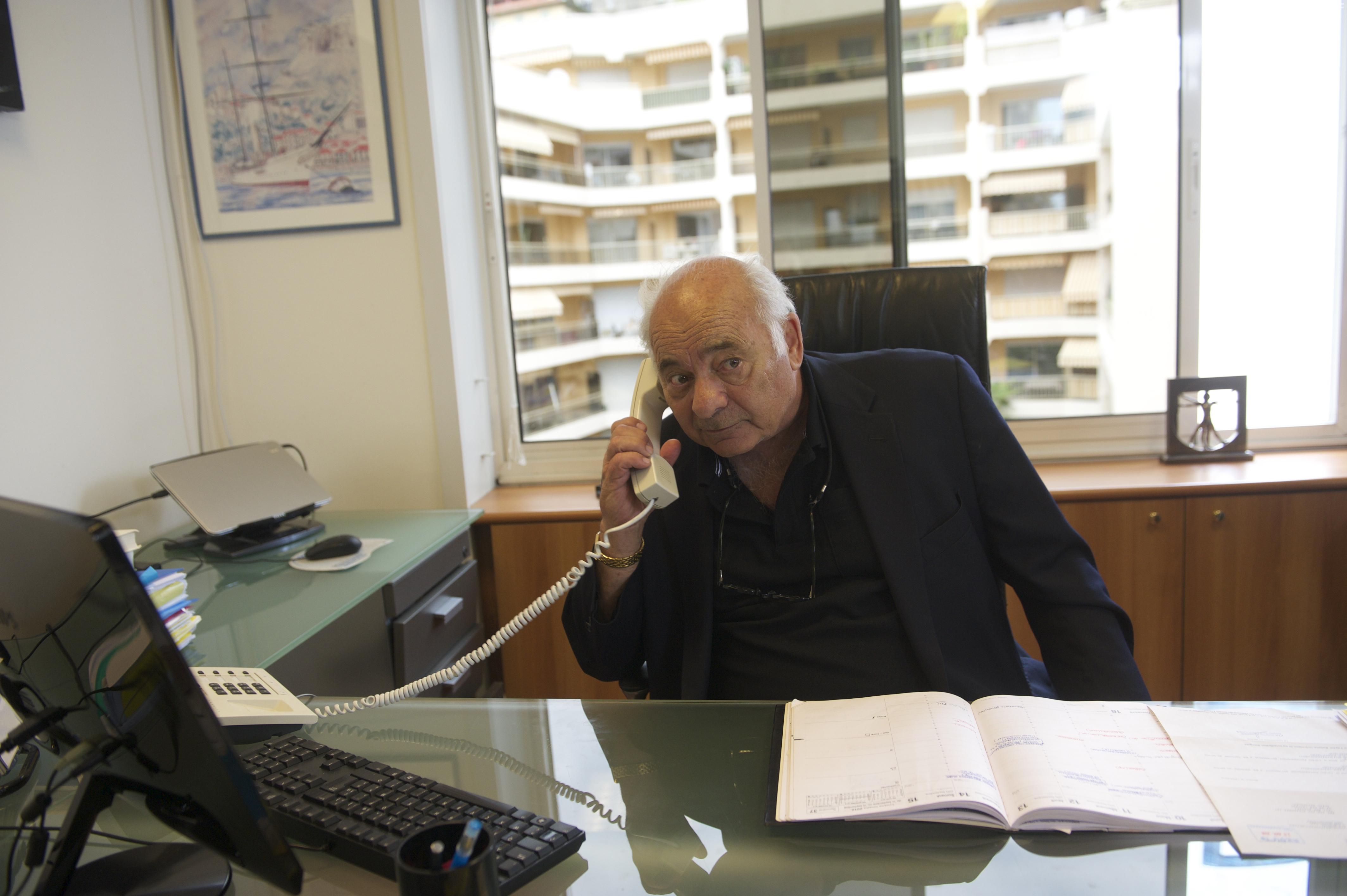 Six Children and One Grandfather (2018)