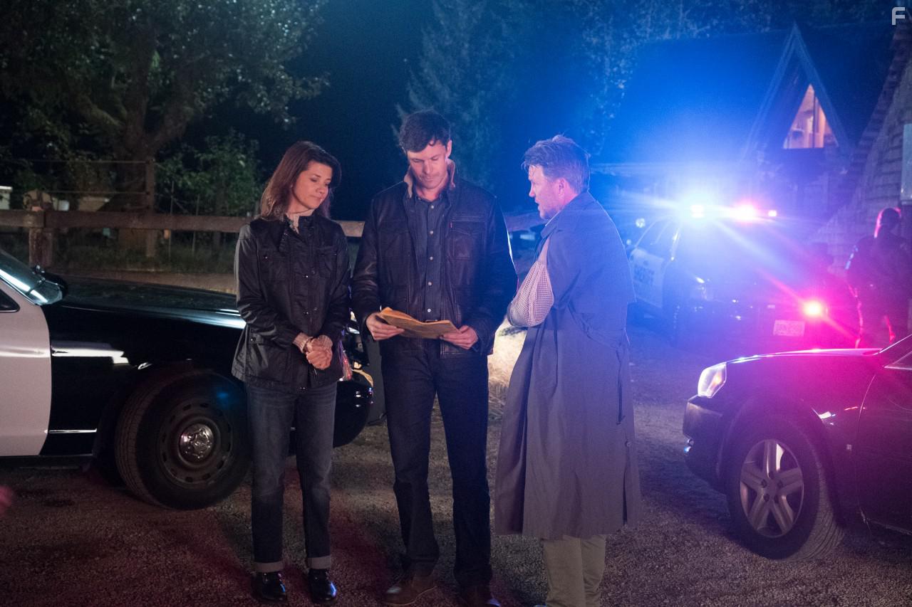 Daphne Zuniga in The Wrong Babysitter (2017)