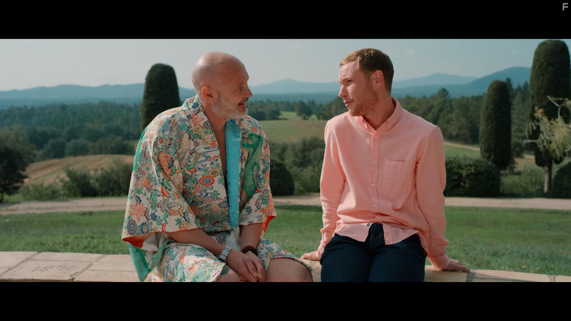 Frank Leboeuf and Tommy French in I Love My Mum (2018)