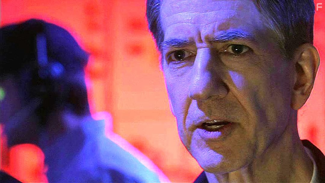 Russ Kingston in Два миллиона лет спустя (2009)