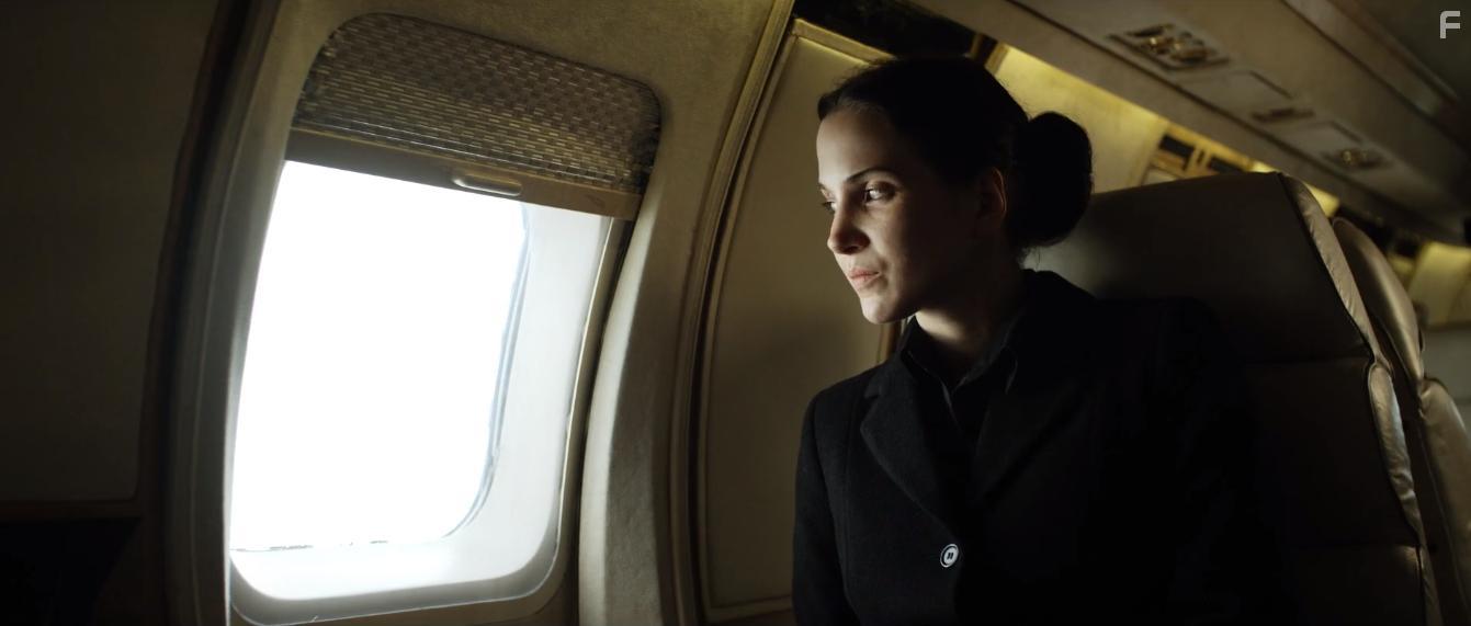 Rahel Kapsaski in Robert Reborn (2019)