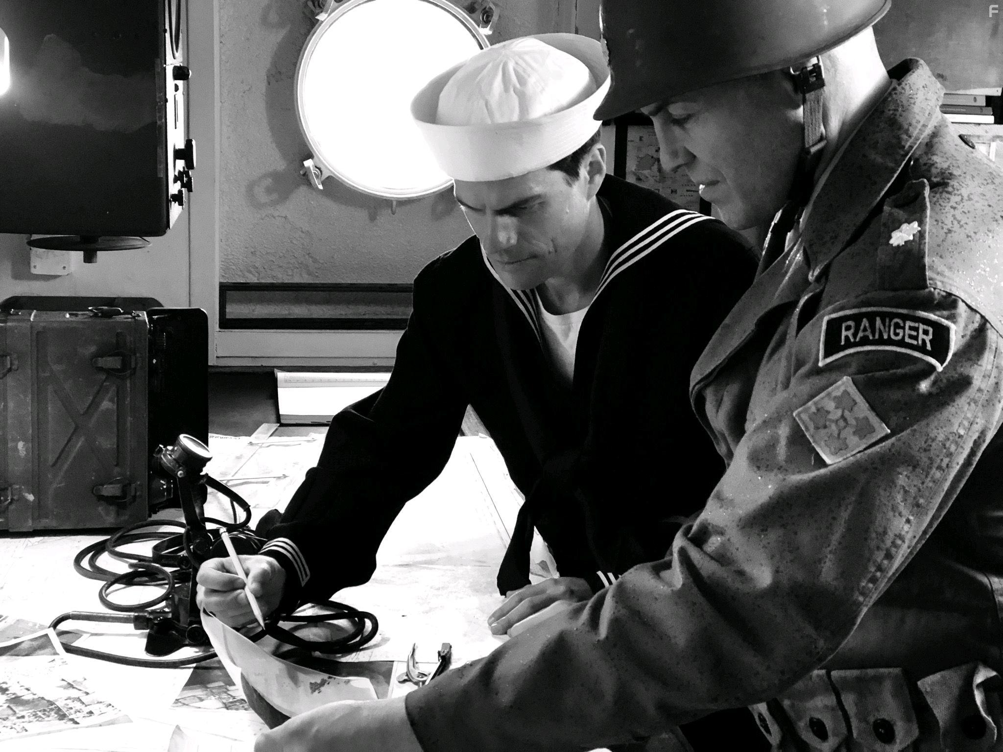 Randy Couture and Philip Nathanael in D-Day (2019)