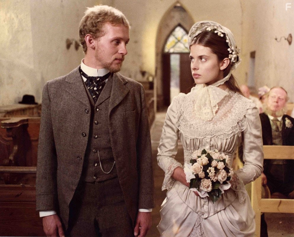 Nastassja Kinski and Peter Firth in Тэсс (1979)