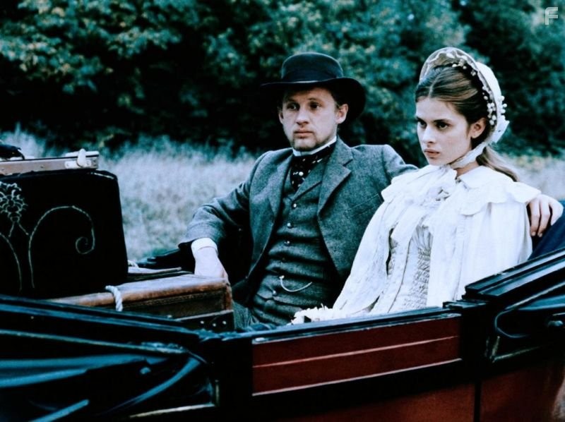 Nastassja Kinski and Peter Firth in Тэсс (1979)