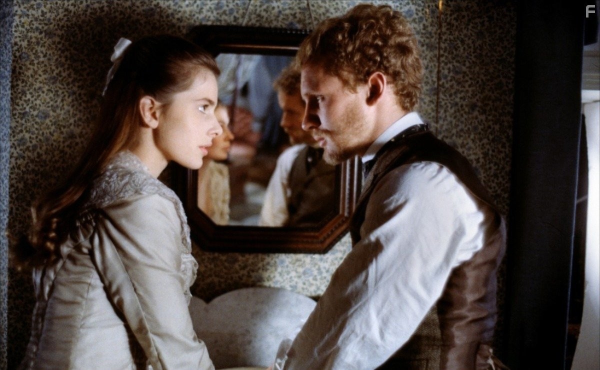 Nastassja Kinski and Peter Firth in Тэсс (1979)