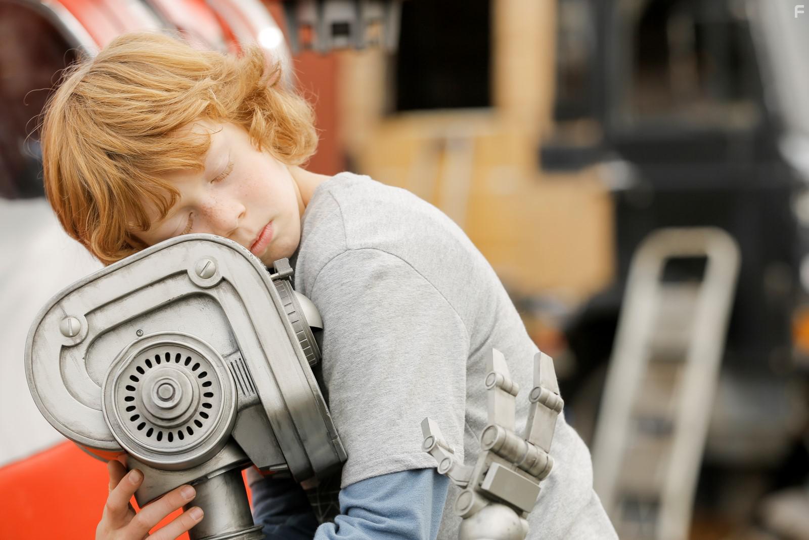 Arsseni Bultmann and Jonah Rausch in Robbi, Tobbi und das Fliewatt (2016)