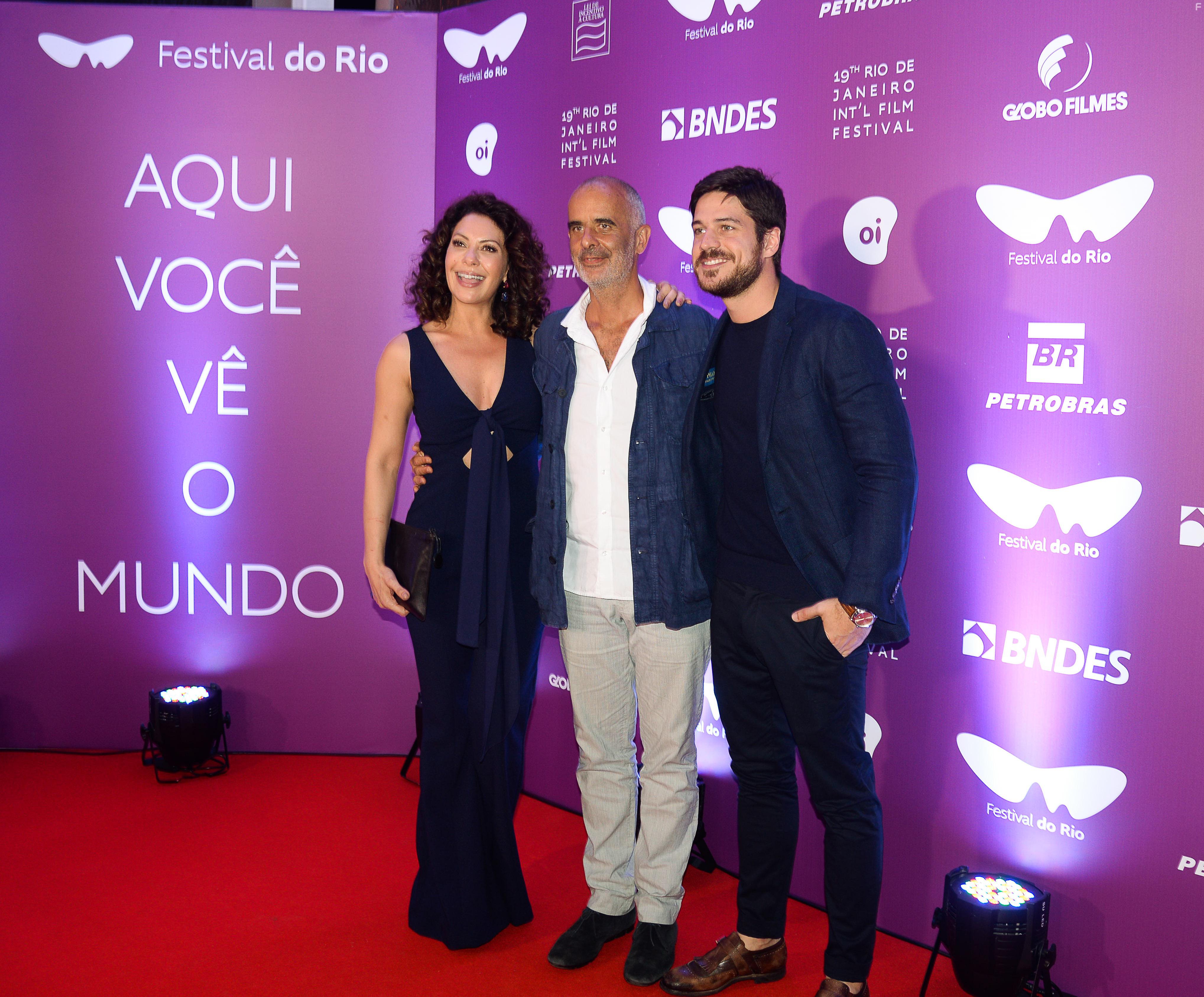 Henrique Goldman, Marco Pigossi, and Fabiula Nascimento at an event for O Nome da Morte (2017)