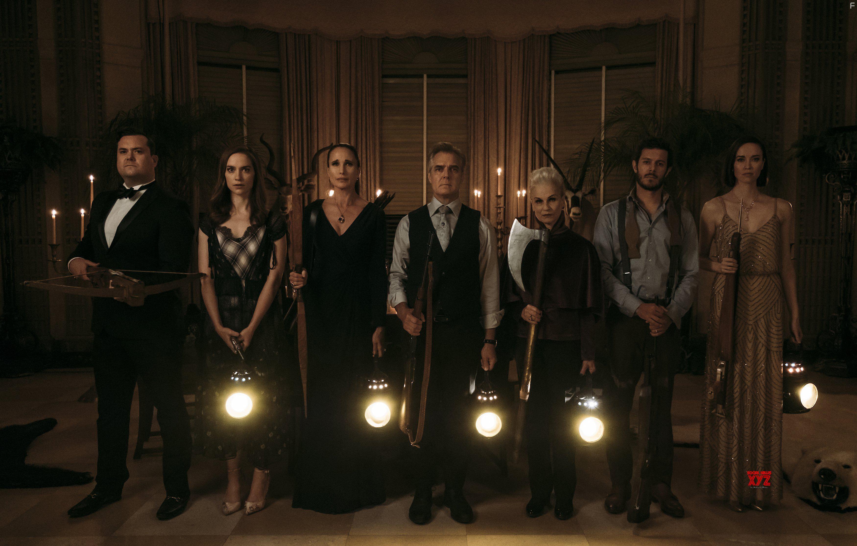 Andie MacDowell, Henry Czerny, Adam Brody, Nicky Guadagni, Elyse Levesque, and Melanie Scrofano in Ready or Not (2019)