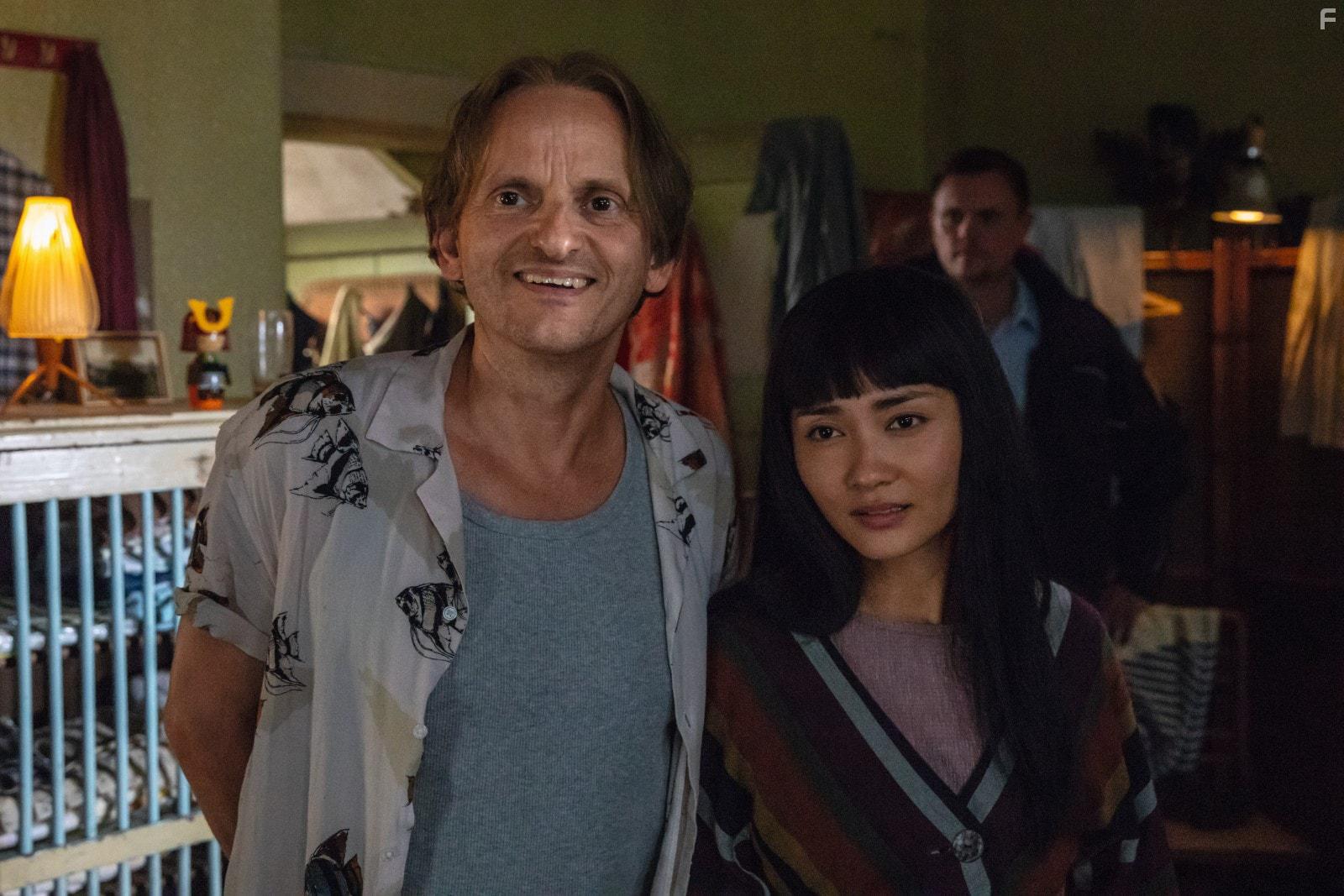 Milan Peschel and Mai Duong Kieu in TKKG (2019)
