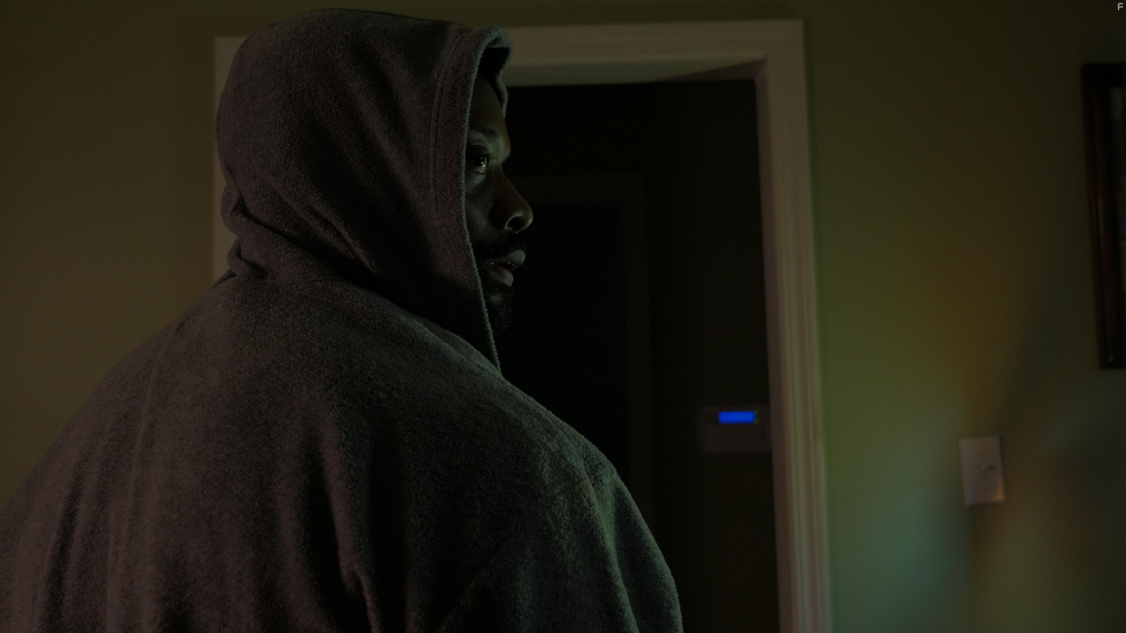 Keith Lamont Johnson in They Live in the Shadows (2018)
