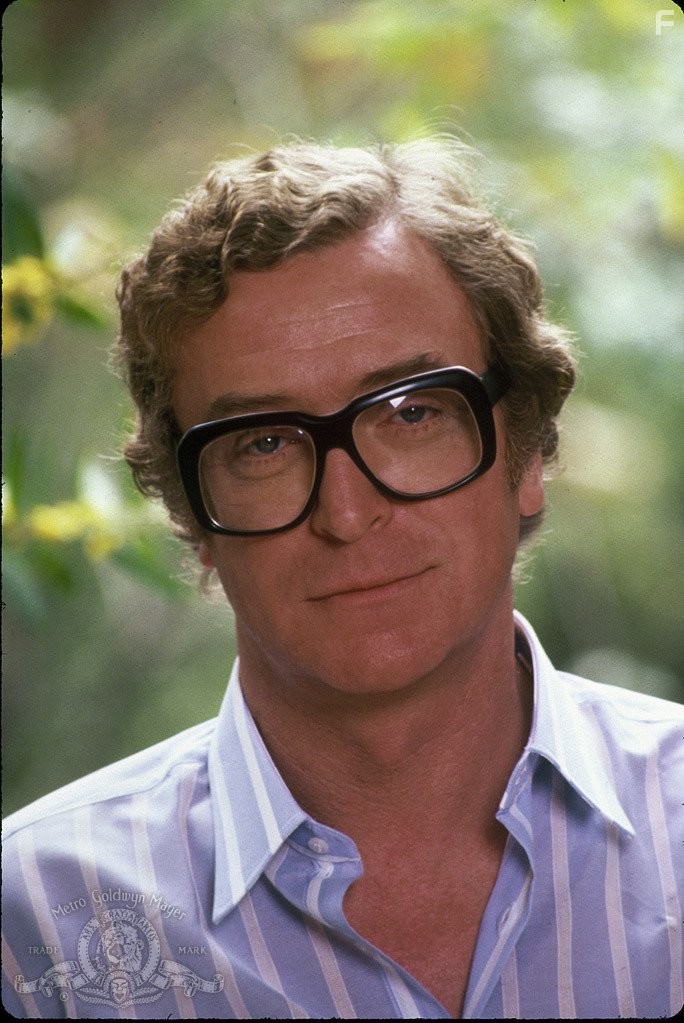 Michael Caine in Во всем виноват Рио (1984)