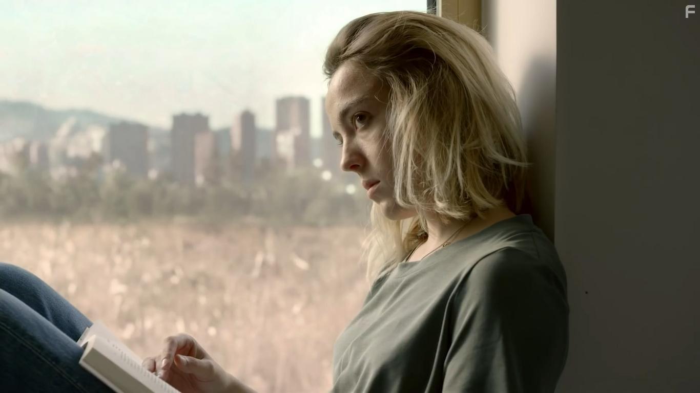 Garance Marillier in Ad Vitam (2018)