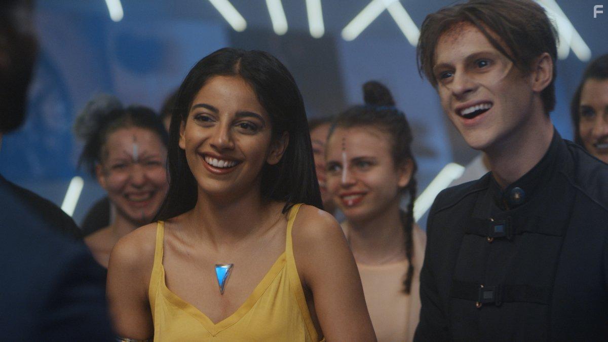 Ben Radcliffe and Banita Sandhu in Pandora (2019)
