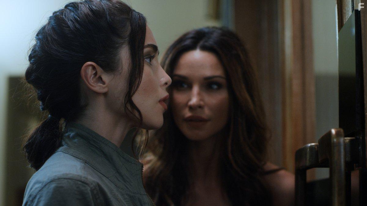 Priscilla Quintana in Pandora (2019)