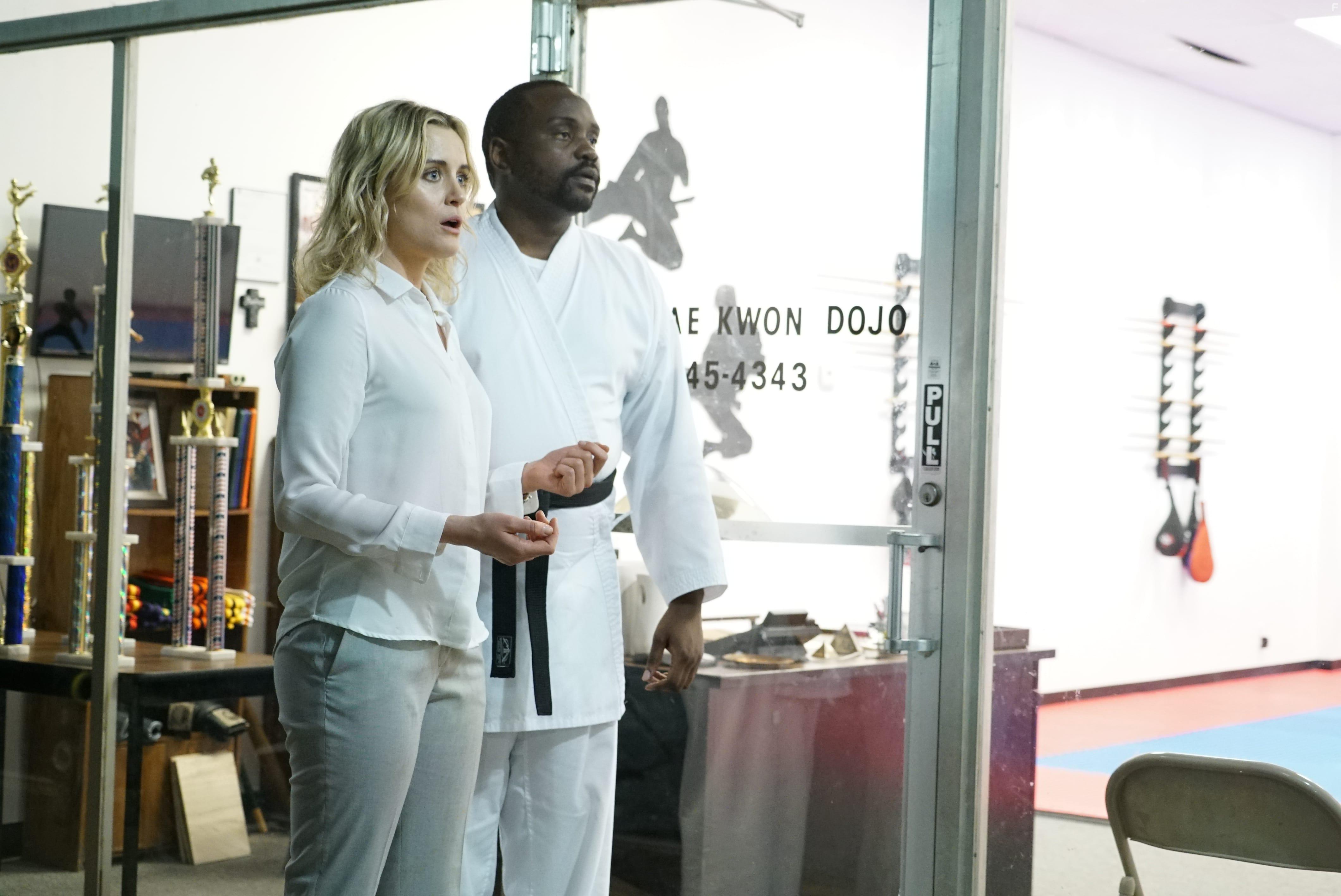 Kate McKinnon and Brian Tyree Henry in Family (2018)