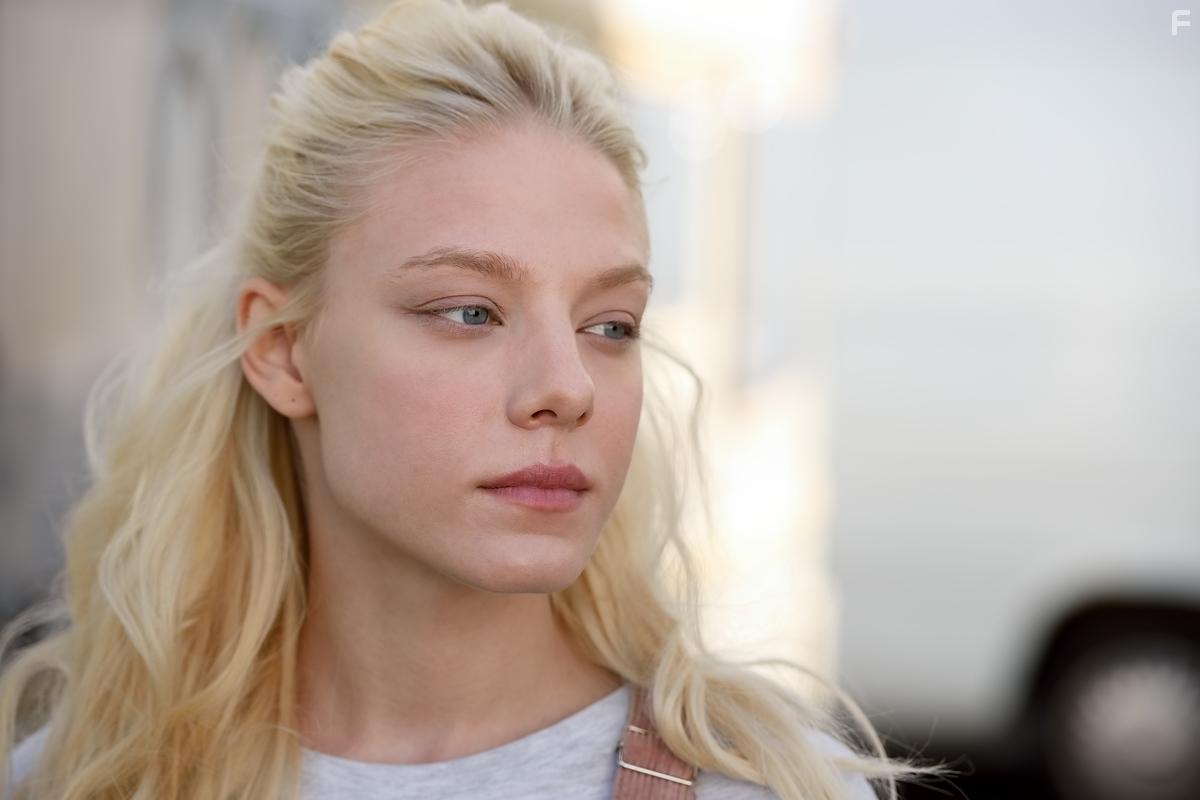 Люби их всех #1