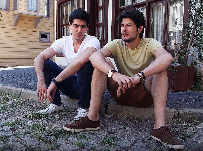 Tarik ndz and Firat Albayram in We'll Get Back to You (2017)