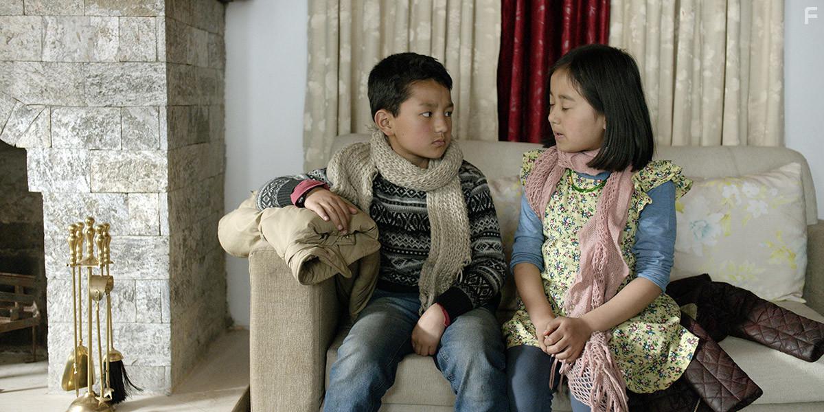 Pahuna: The Little Visitors (2017)