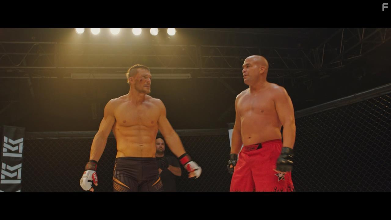 Tito Ortiz and Alan Ritchson in Above the Shadows (2019)