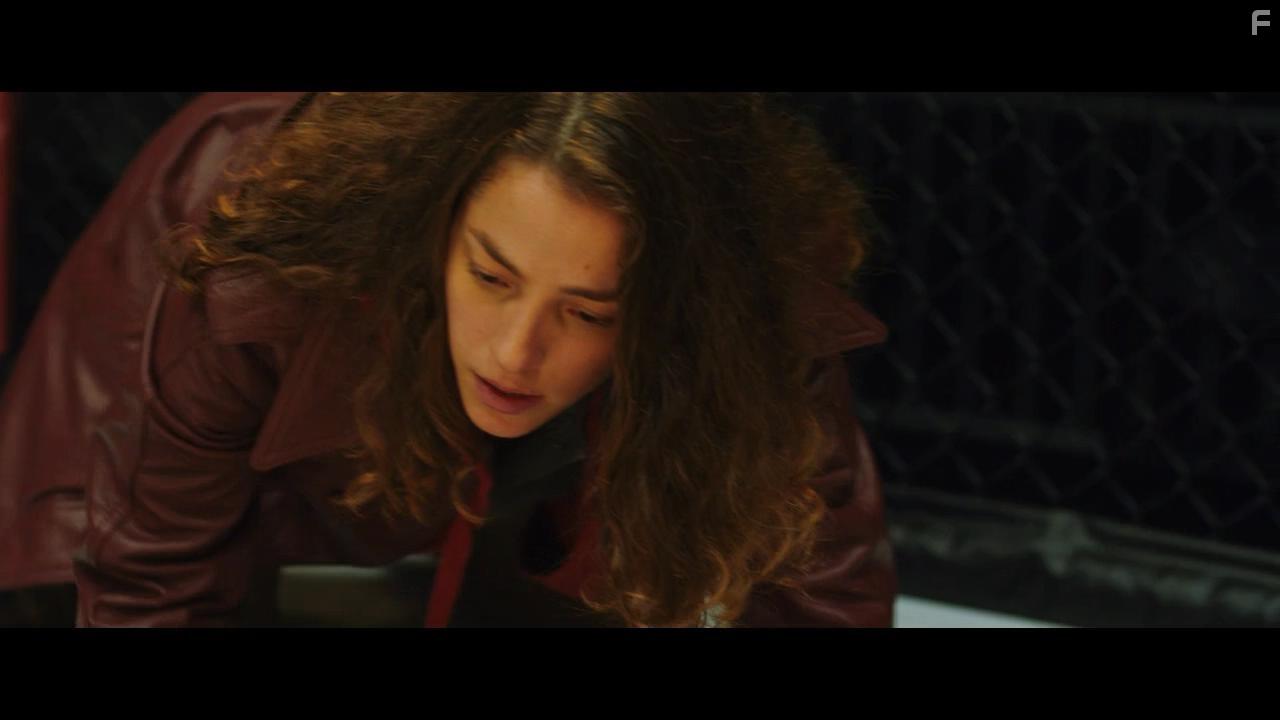 Olivia Thirlby in Above the Shadows (2019)