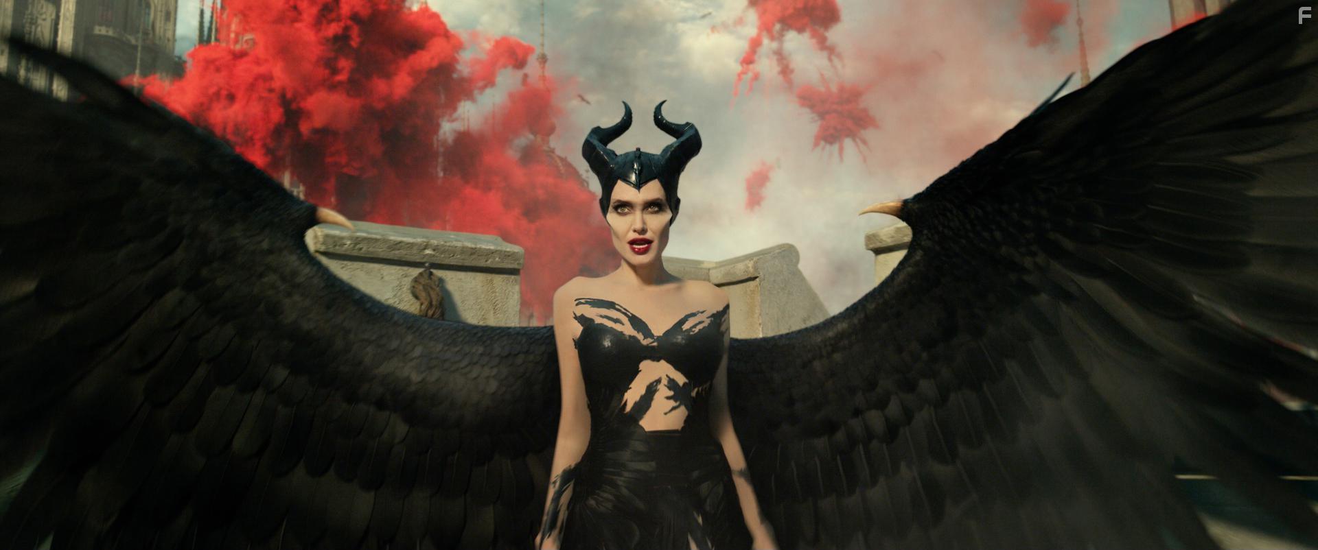 Angelina Jolie in Maleficent: Mistress of Evil (2019)