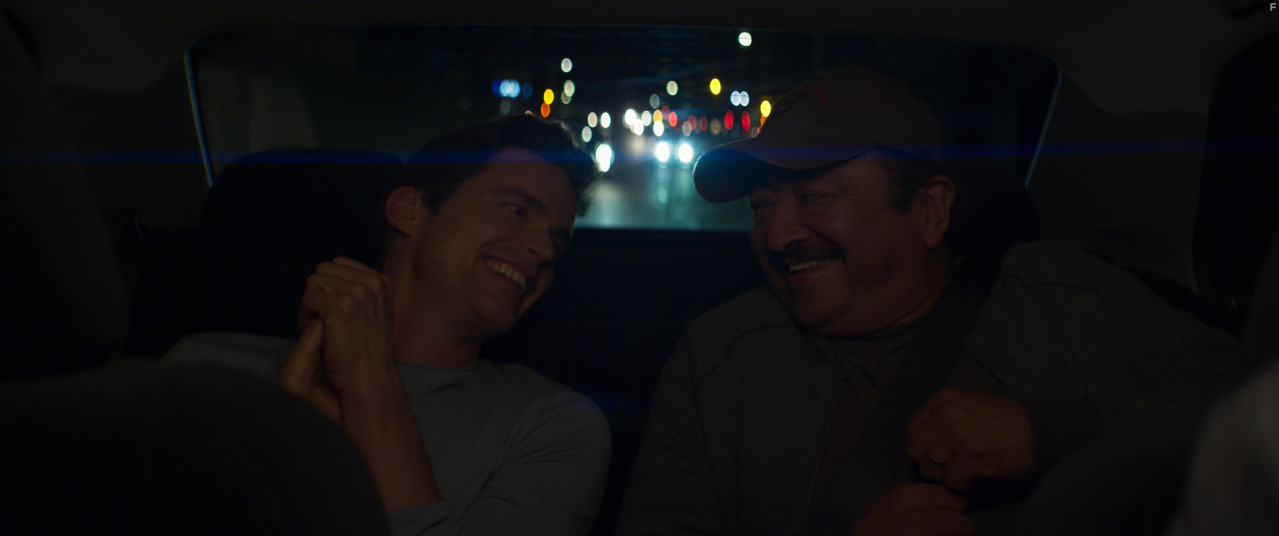 Matt Bomer and Alejandro Patio in Papi Chulo (2018)