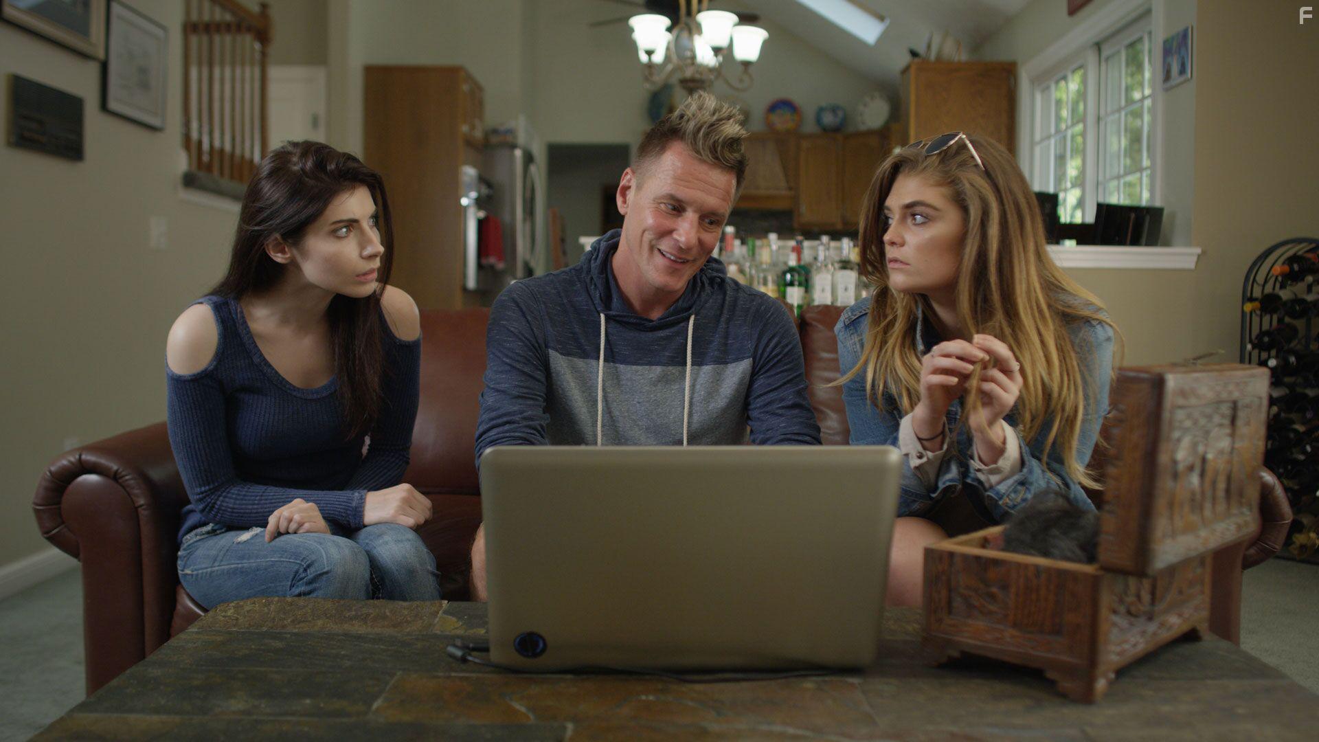 Rob Jaeger, Brianna Burke, and KateLynn E. Newberry in The Curse of Lilith Ratchet (2018)