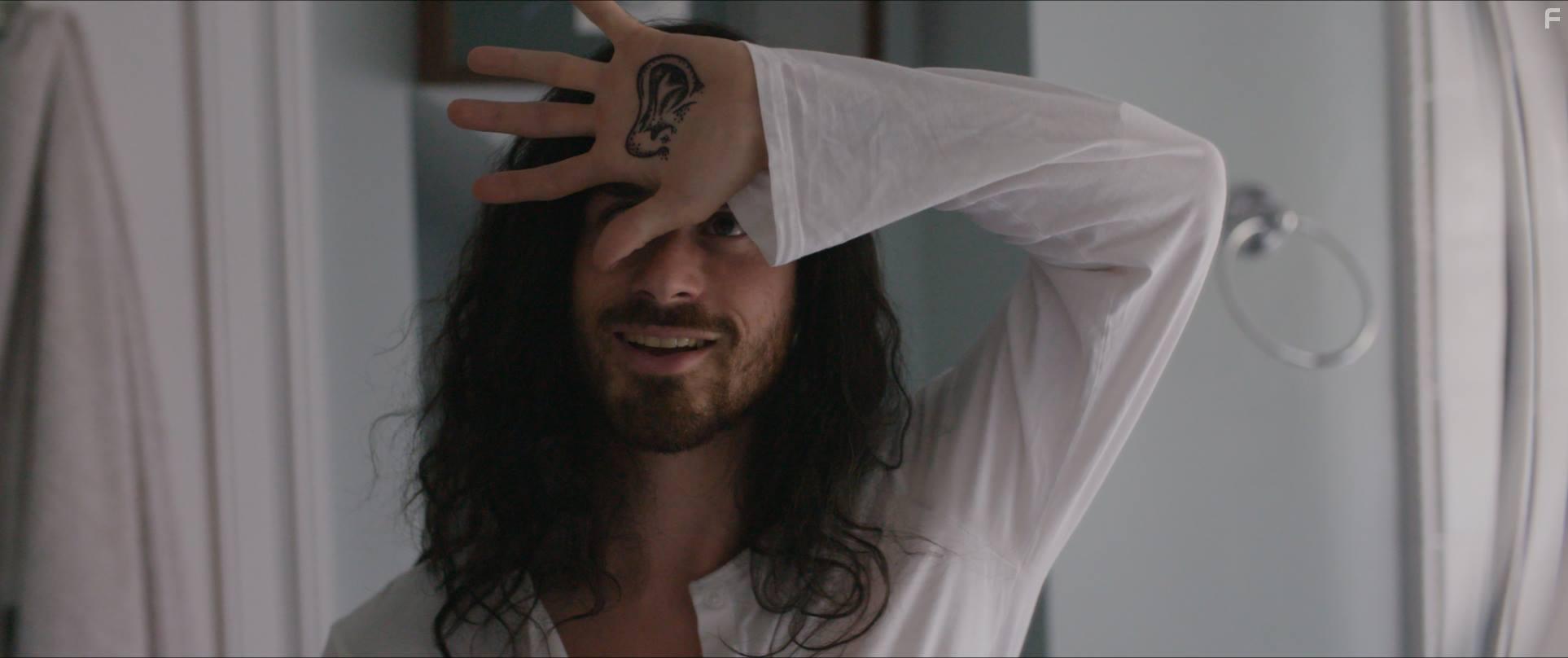 Бог в моём ухе