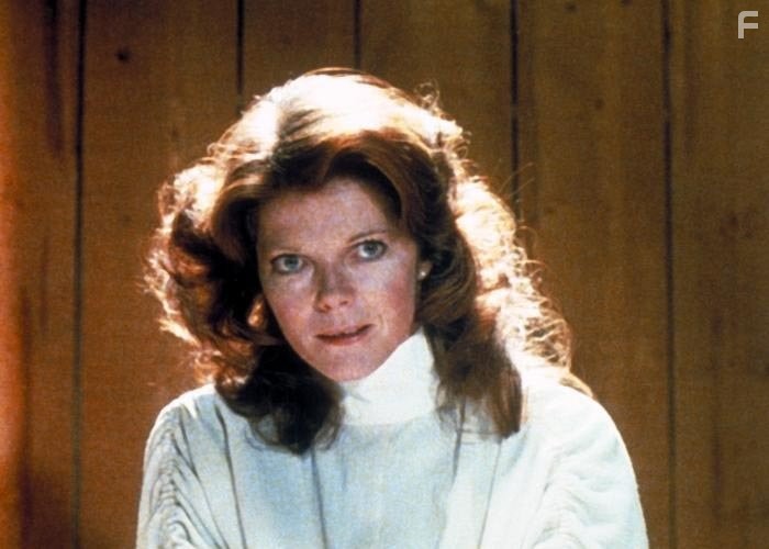 Samantha Eggar in Bывoдок (1979)