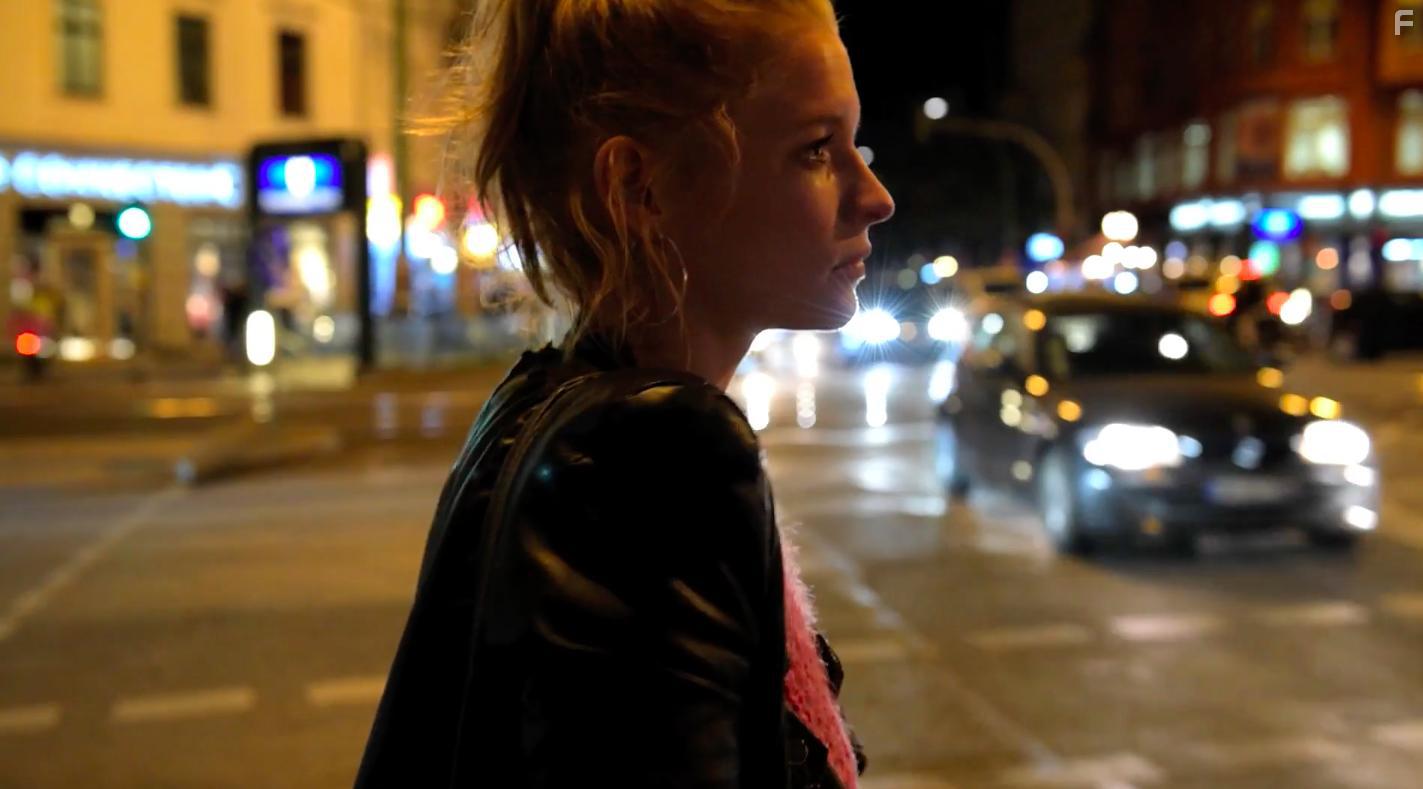 Bea Brocks in Only One Day in Berlin (2018)