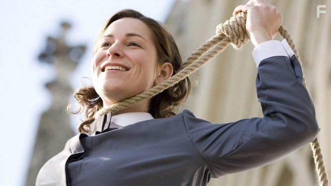 Holly Palance in Омен (1976)