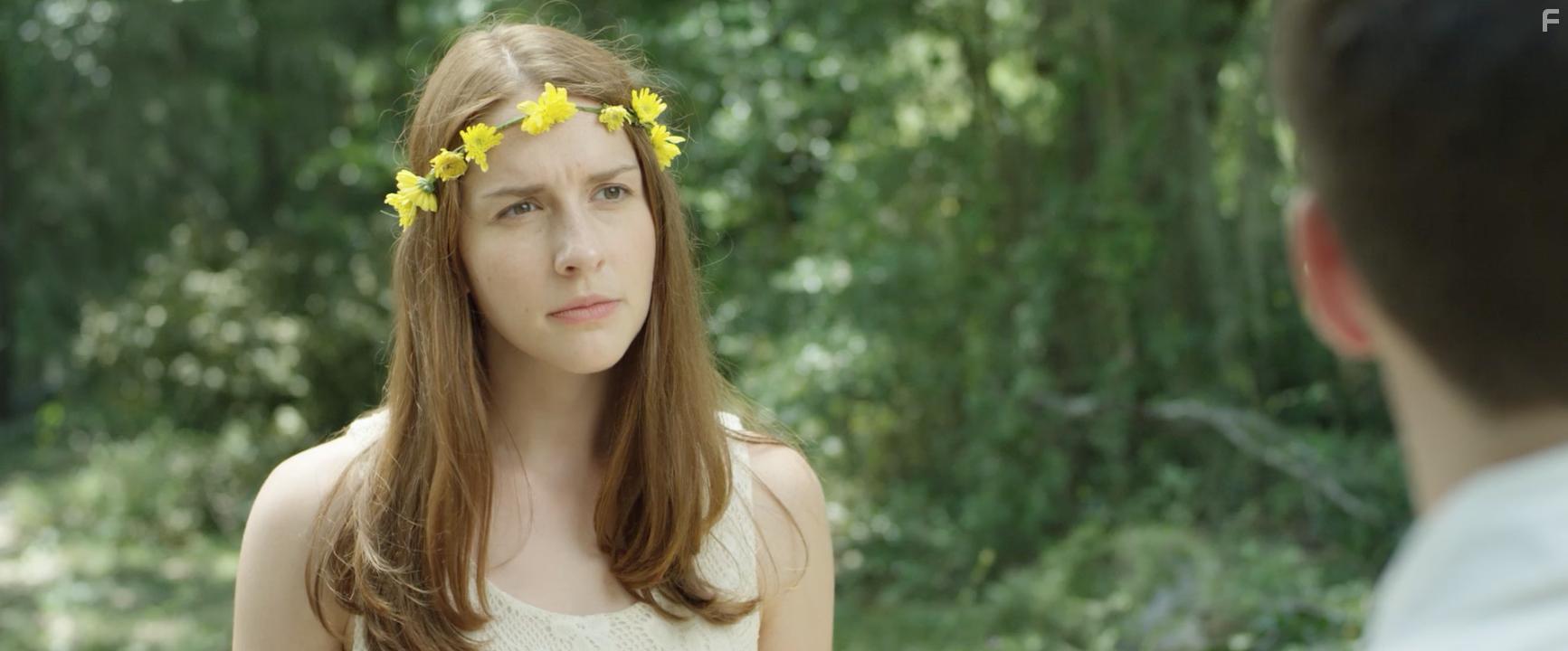 Kayla Gibson in Mnemosyne (2017)