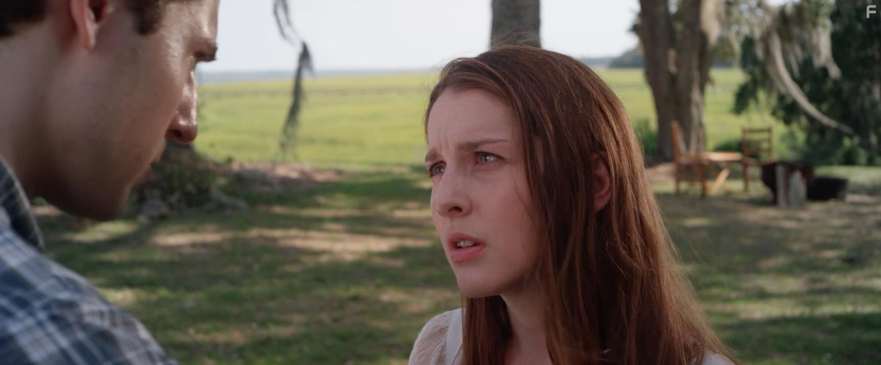 Jordan Frechtman and Kayla Gibson in Mnemosyne (2017)