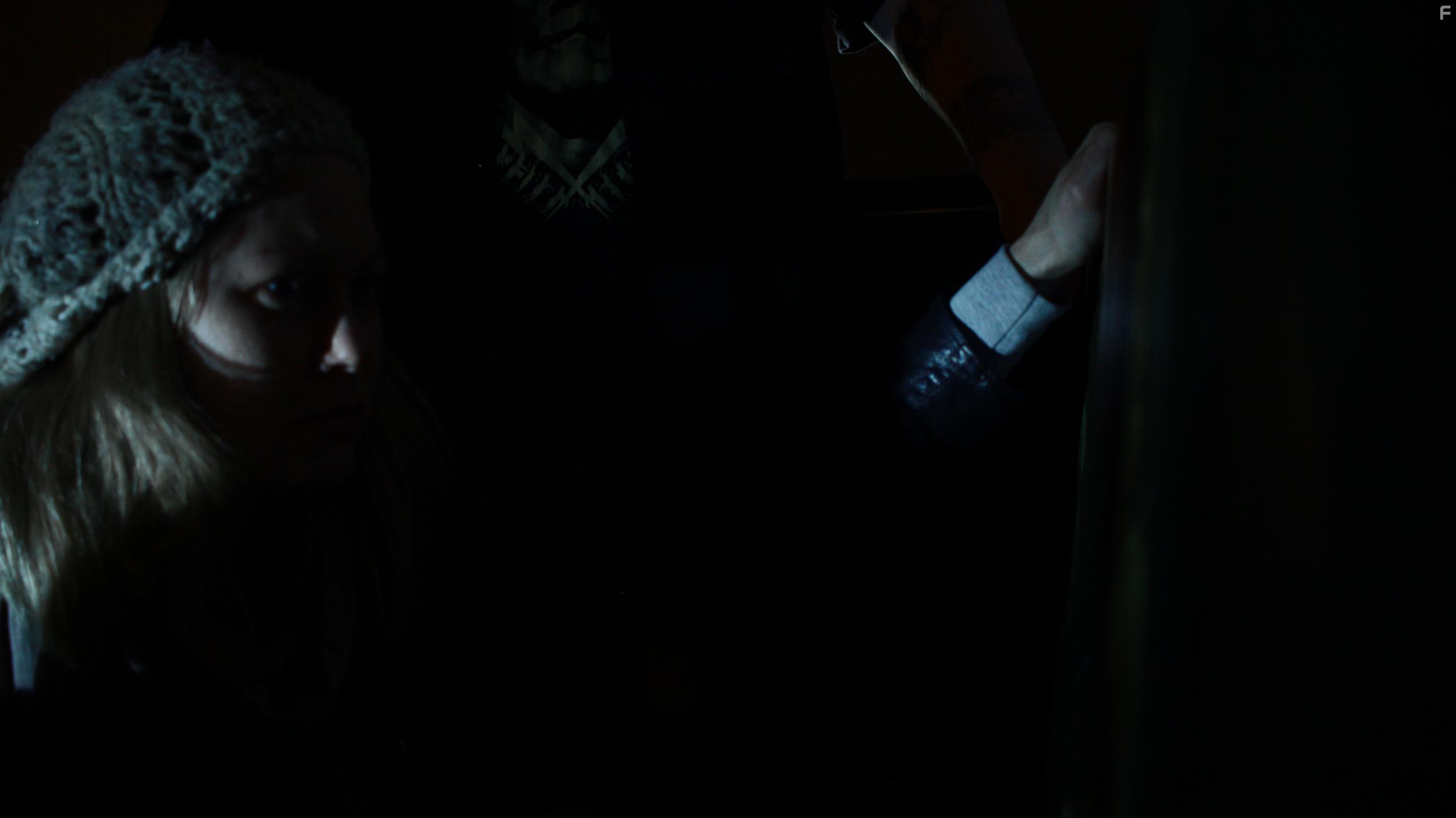 Kathryn Lill in Theta States (2017)