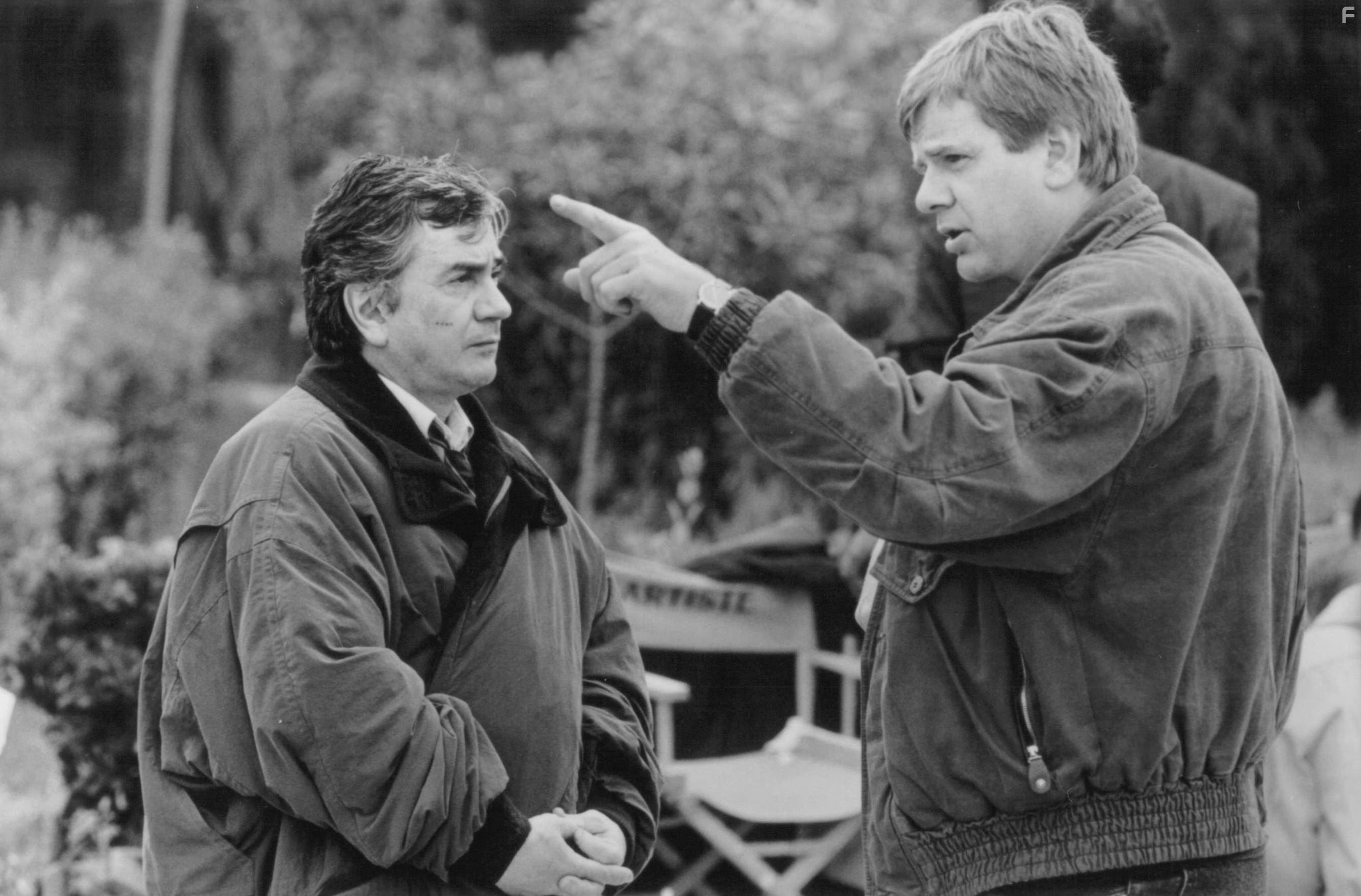 Dudley Moore and Mark Herman in Во всём виноват посыльный (1992)